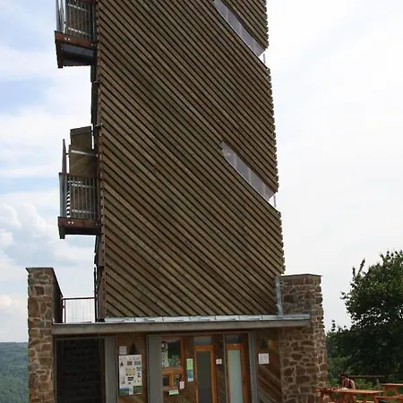 Orli Hnizdo At Chateau Novak * Křivoklát