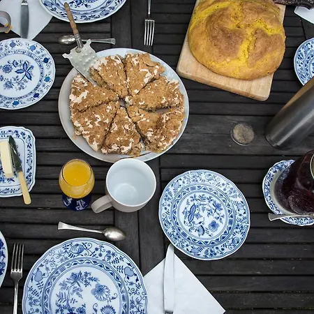 Orli Hnizdo At Chateau Novak Кршивоклат