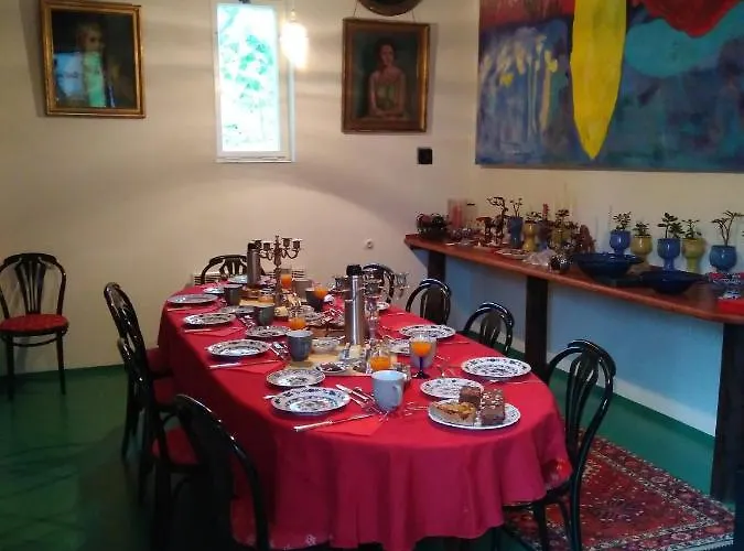 Bed & Breakfast Orli Hnizdo At Chateau Novak Křivoklát