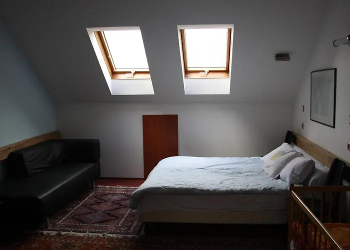 Orli Hnizdo At Chateau Novak Nocleg ze śniadaniem