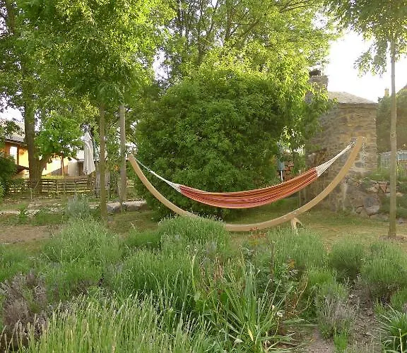 Orli Hnizdo At Chateau Novak Bed & Breakfast