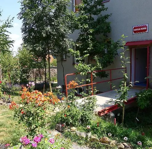 Bed & Breakfast Orli Hnizdo At Chateau Novak